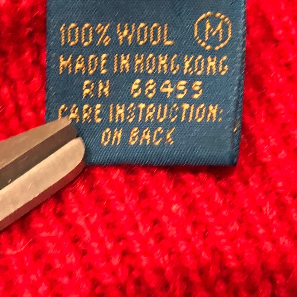 All Wool Red Carroll Reed Sweater. - Picture 3 of 6